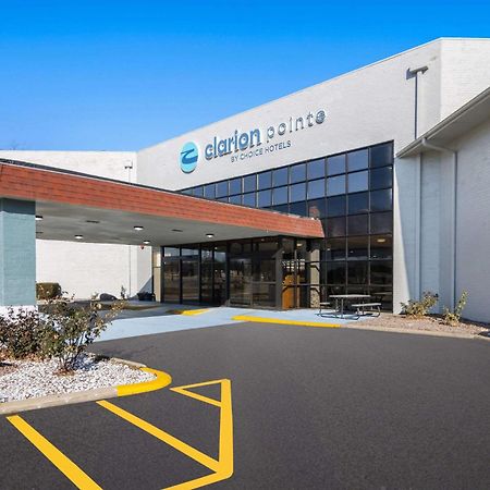 Clarion Pointe Bloomington-Normal Near I-55 And University Екстер'єр фото