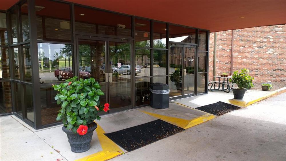 Clarion Pointe Bloomington-Normal Near I-55 And University Екстер'єр фото