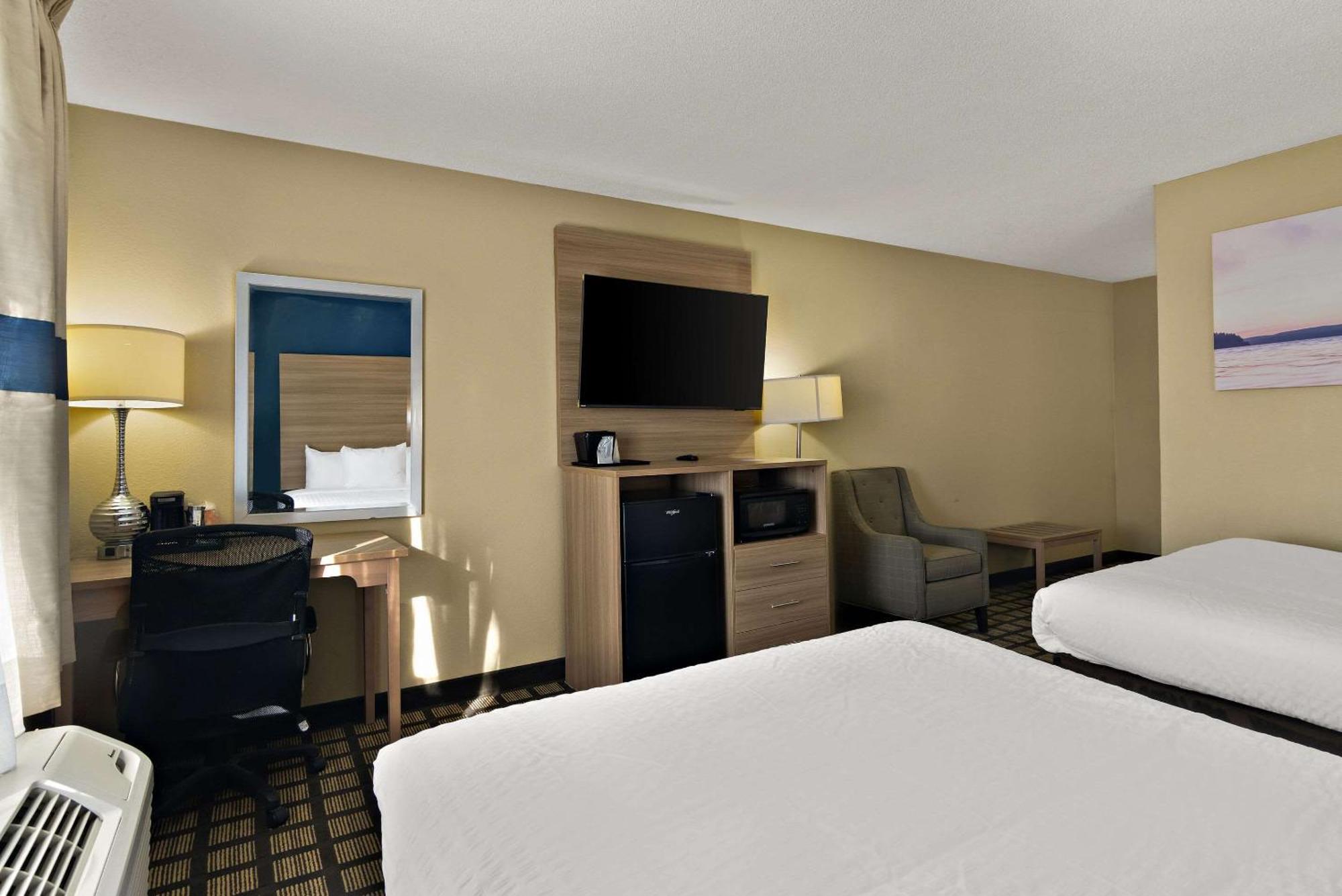 Clarion Pointe Bloomington-Normal Near I-55 And University Екстер'єр фото