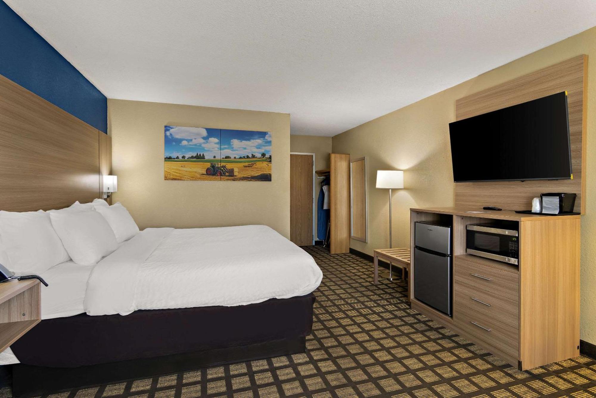 Clarion Pointe Bloomington-Normal Near I-55 And University Екстер'єр фото
